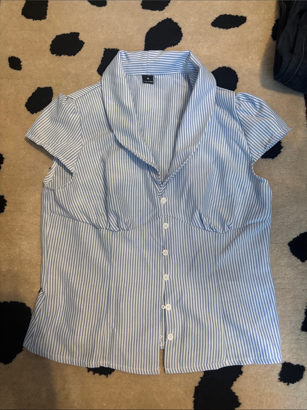 SHEIN Blue & White Striped Short-Sleeve Button Down Shirt small/medium